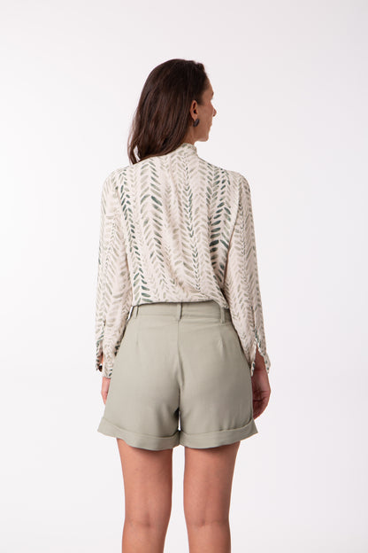 Camisa lenço estampa folhas