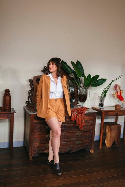 Conjunto alfaiataria blazer e bermuda