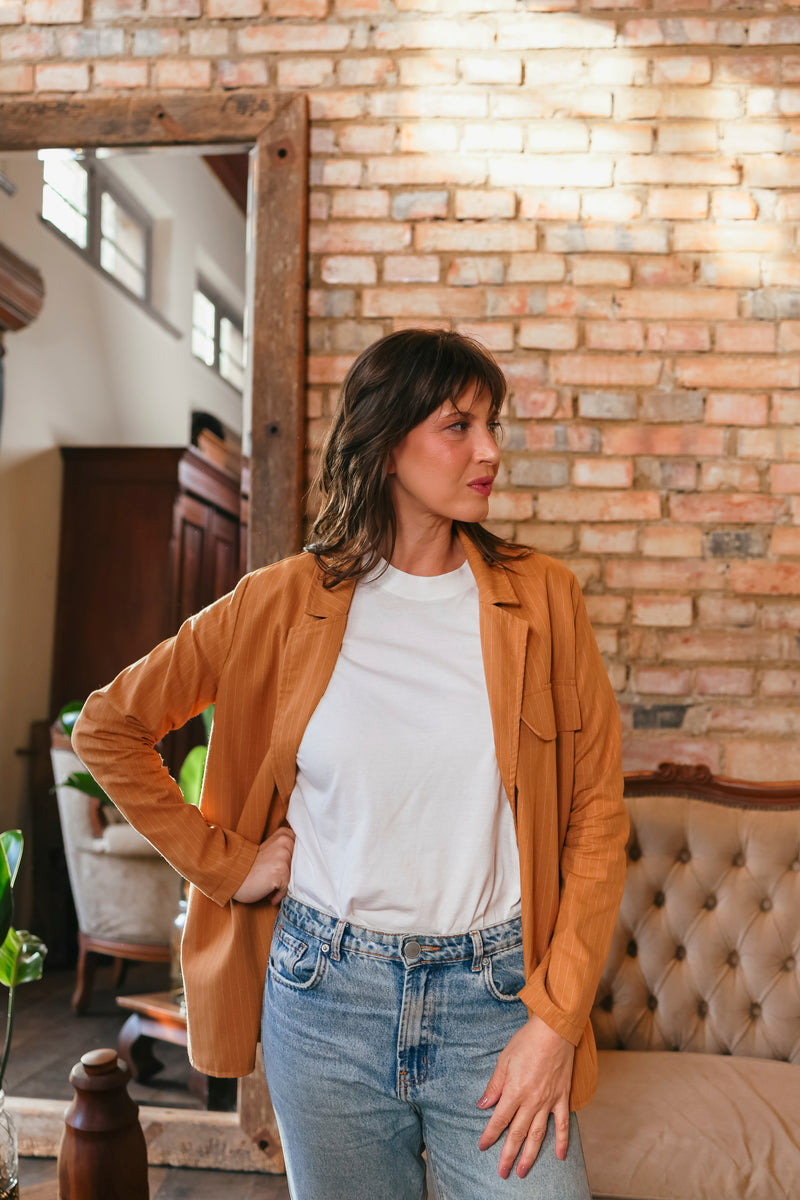 Blazer risca de giz terracota