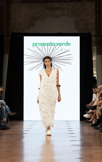 Vestido Pétalas off white