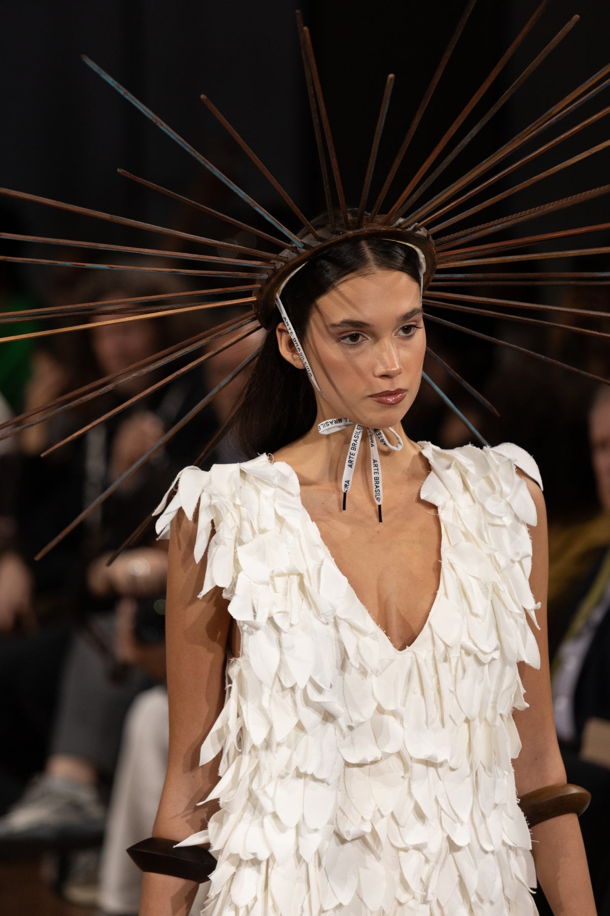 Vestido Pétalas off white