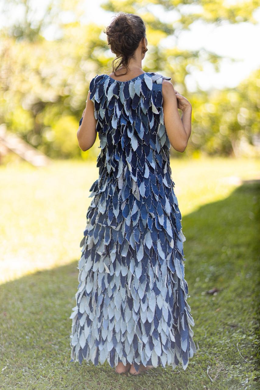 Vestido Pétalas